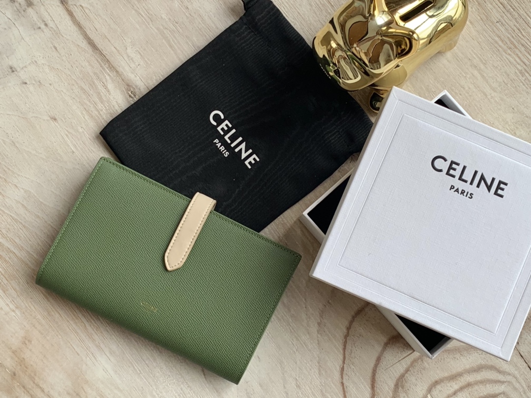Celine wallet138