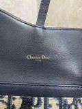 Dior wallet9