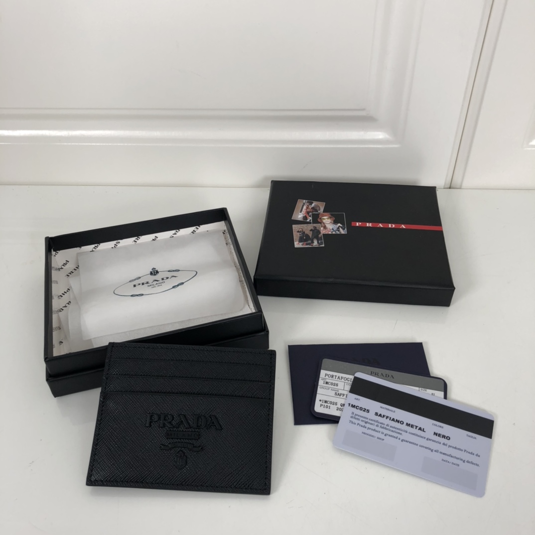 Prada wallet 23