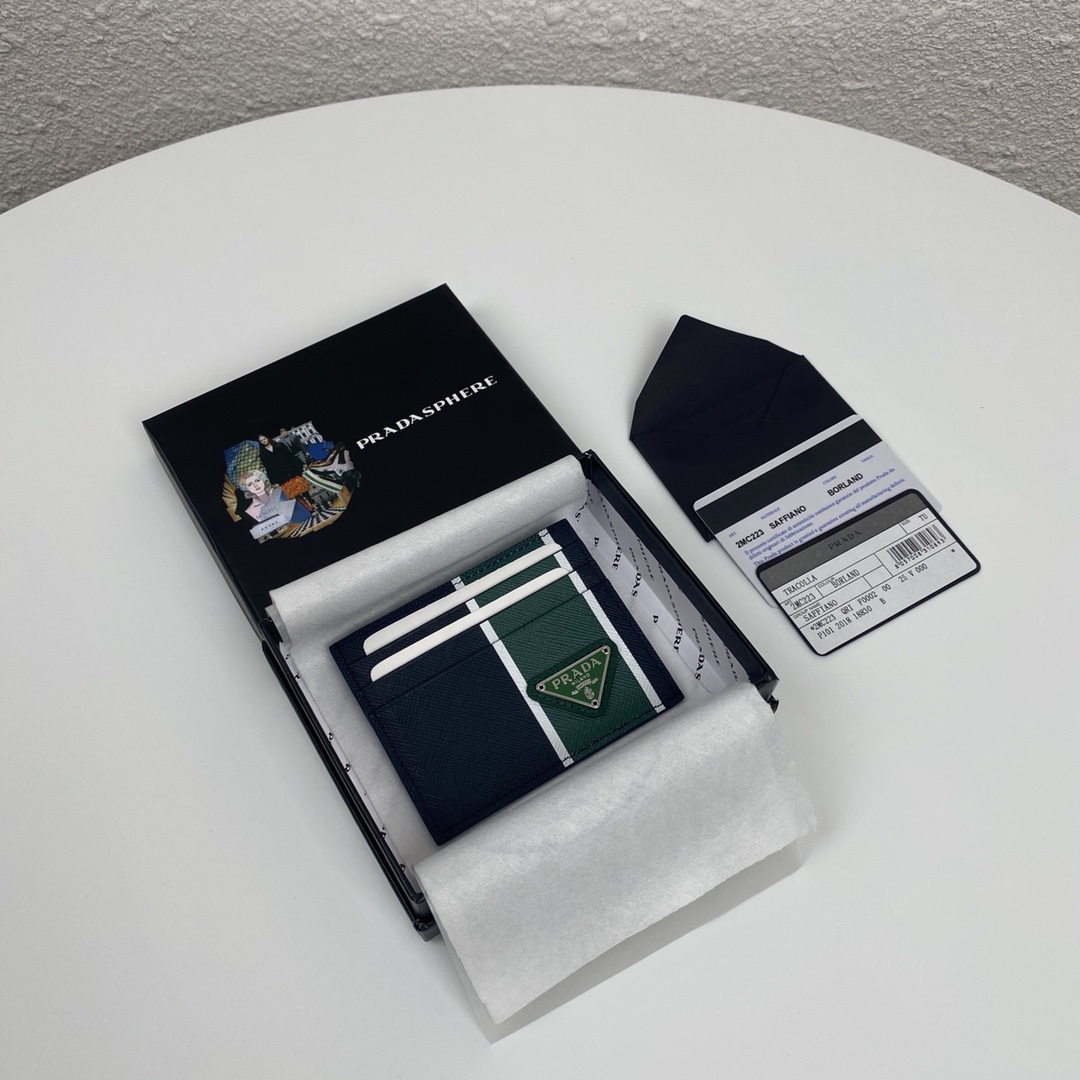 Prada wallet 96