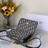 Dior wallet76