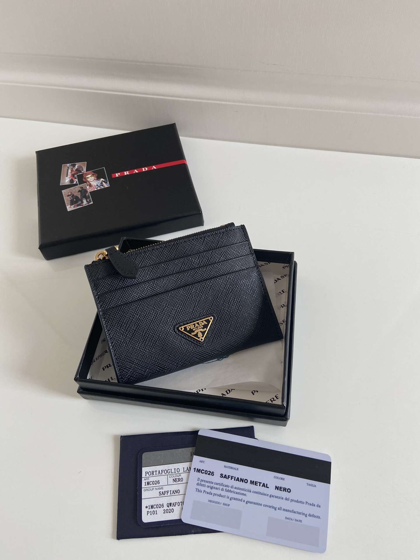 Prada wallet 28