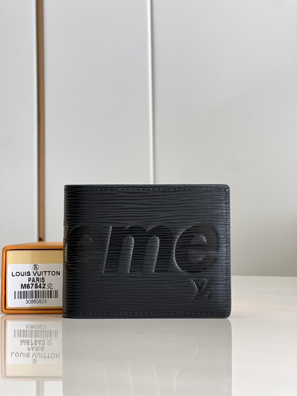 M67542