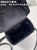 M82077