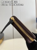 M82336