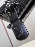 M82245