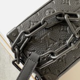 M55702