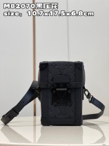 M82070
