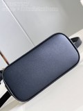 M82717