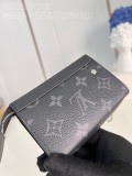 M82776