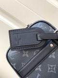 M82770