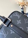 M82770