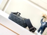 M82770
