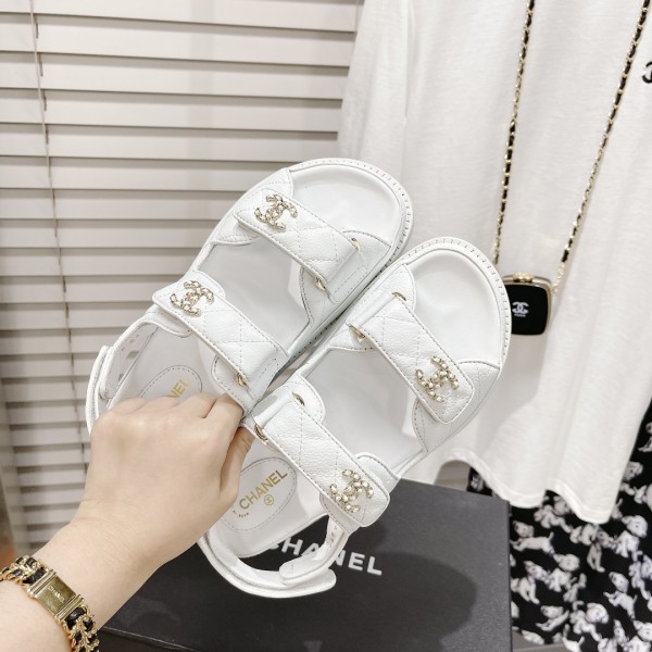 Chanel Shoes98