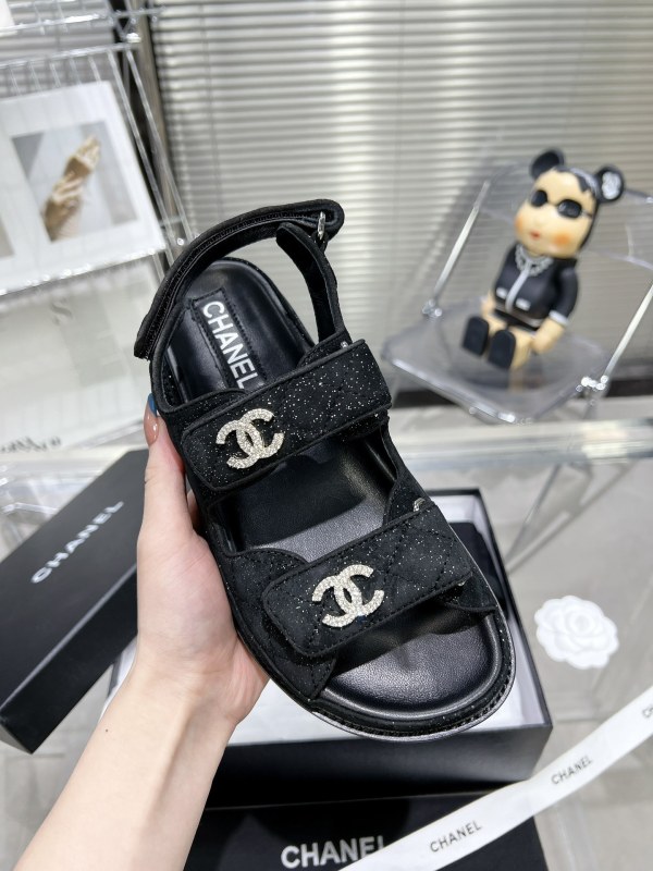 Chanel Shoes149