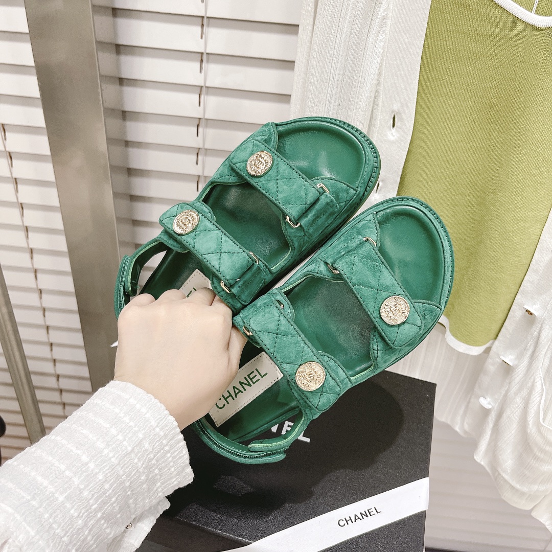 Chanel Shoes92