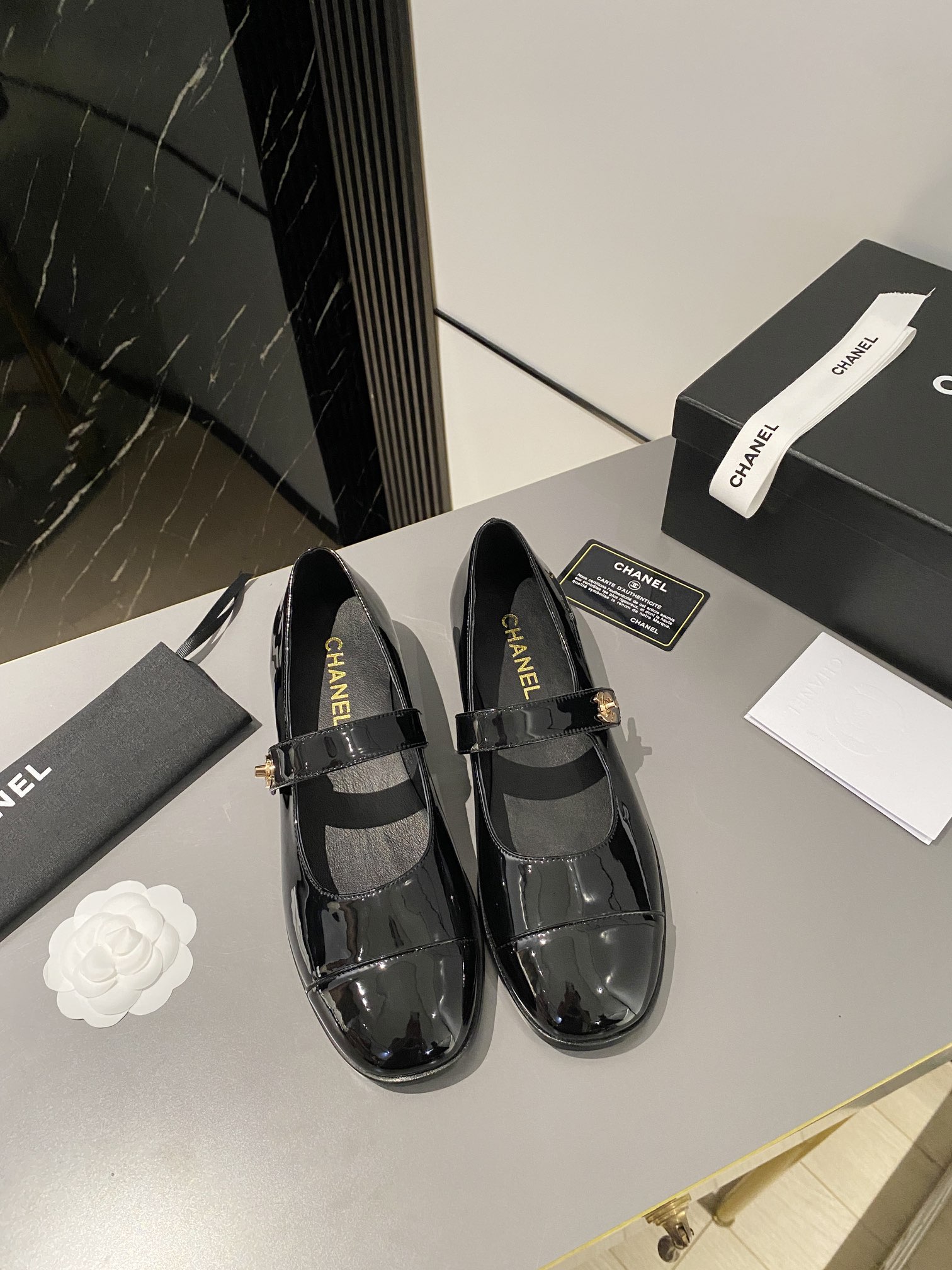 Chanel Shoes475