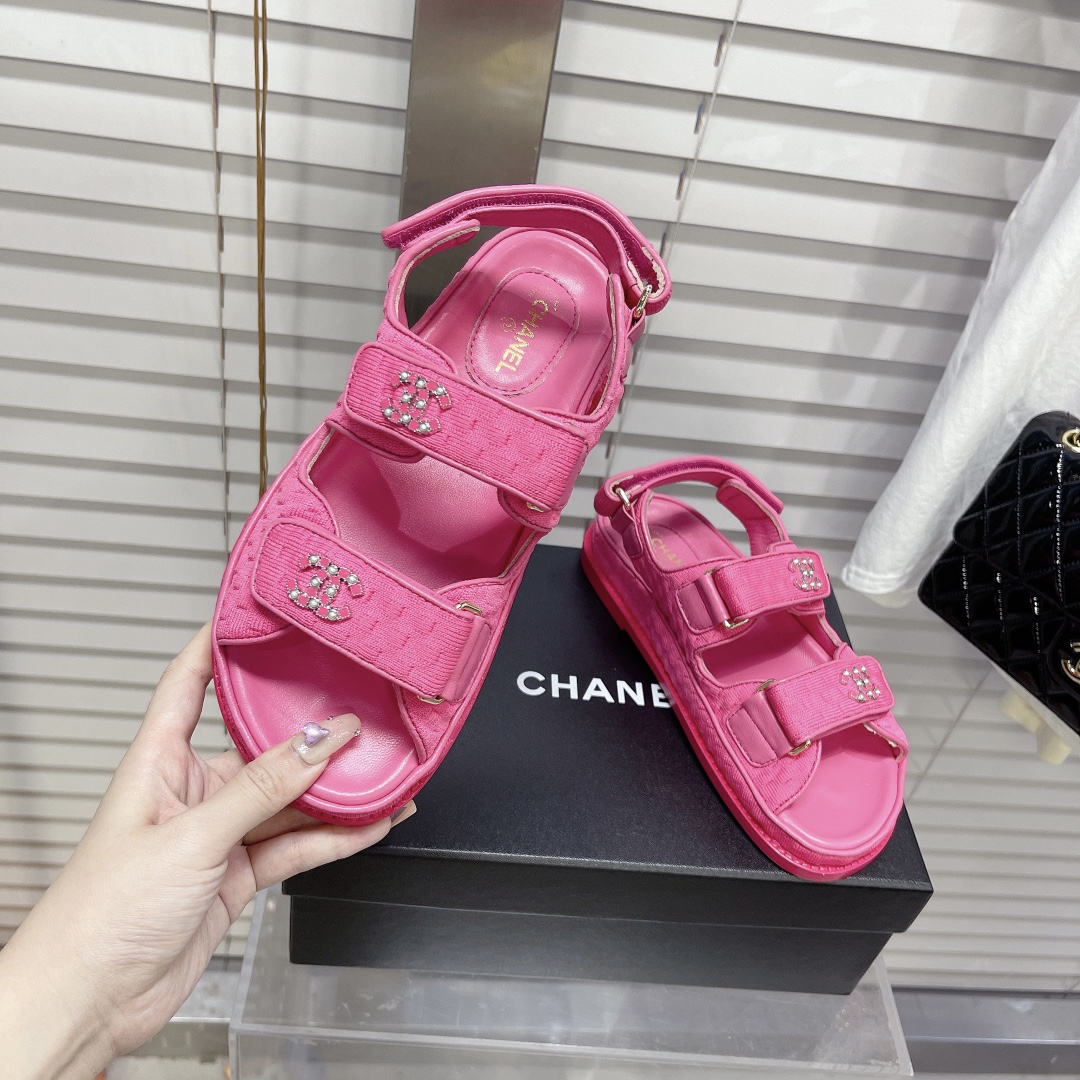 Chanel Shoes79