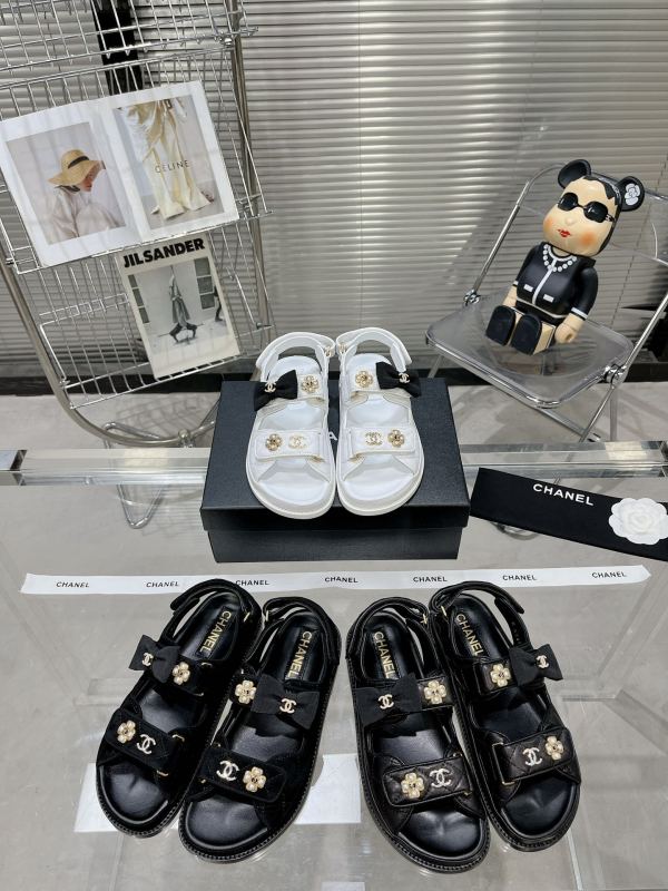 Chanel Shoes125