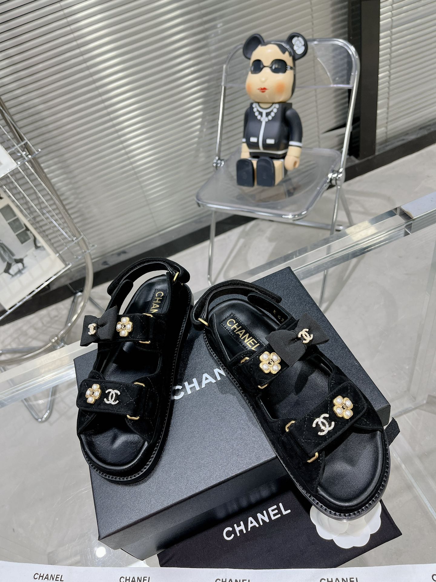 Chanel Shoes127