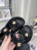 Chanel Shoes152