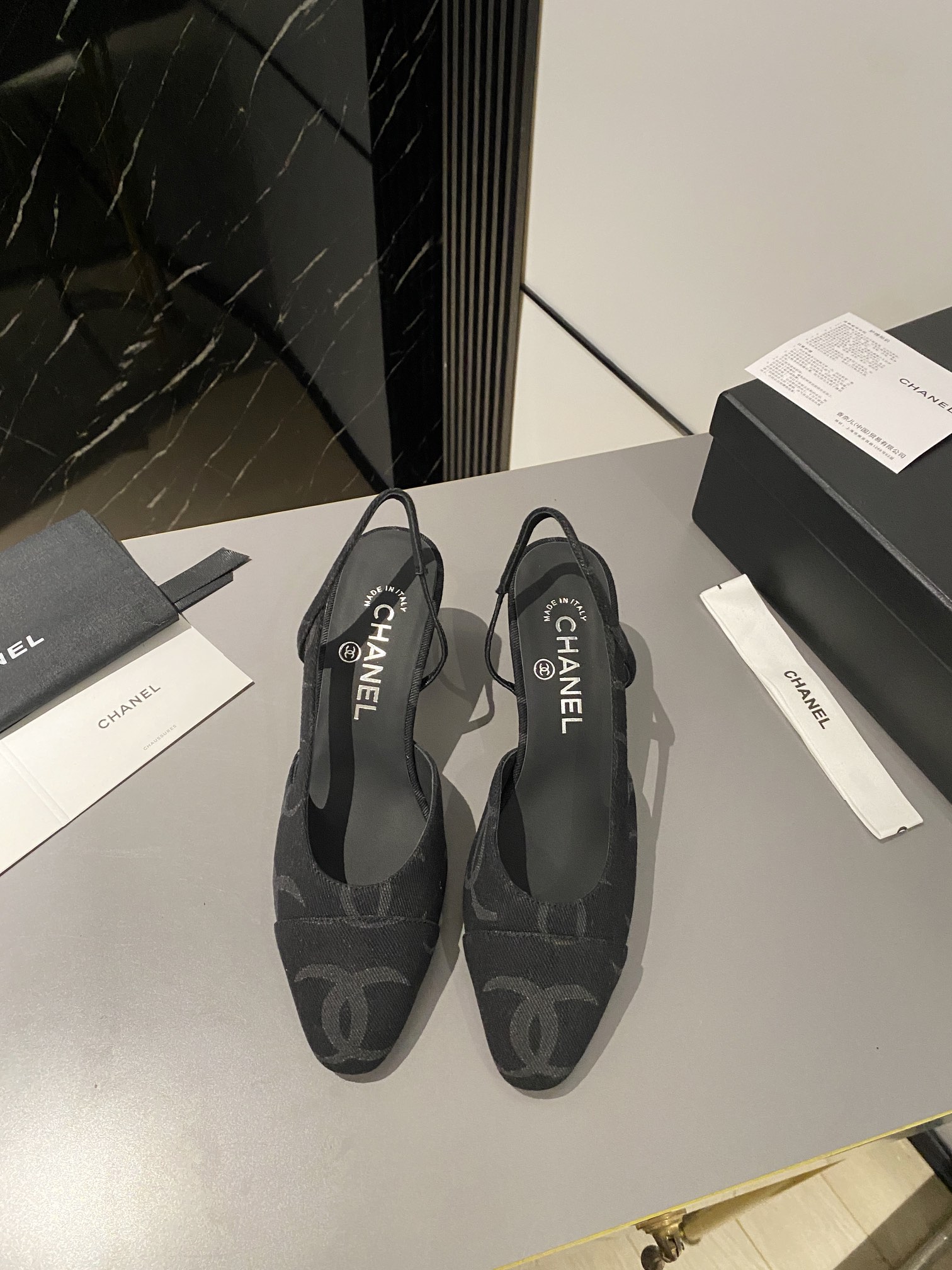 Chanel Shoes415