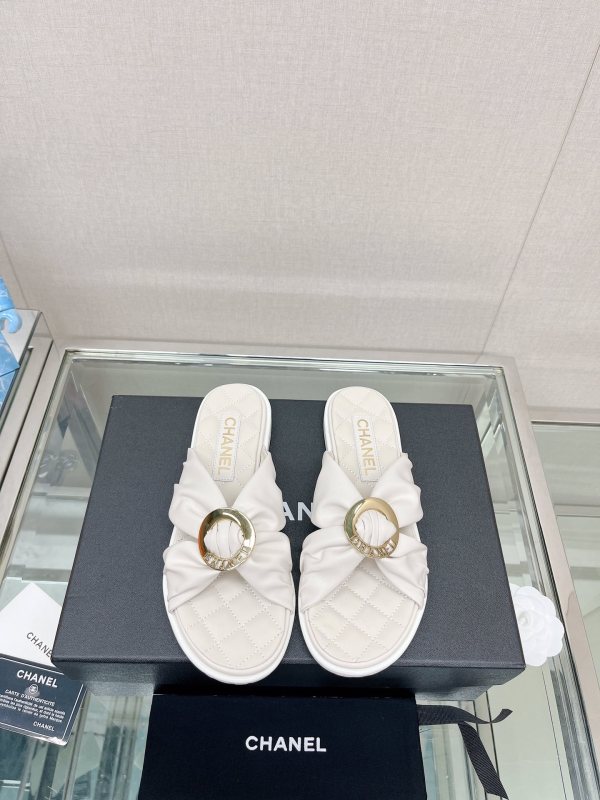 Chanel Shoes573