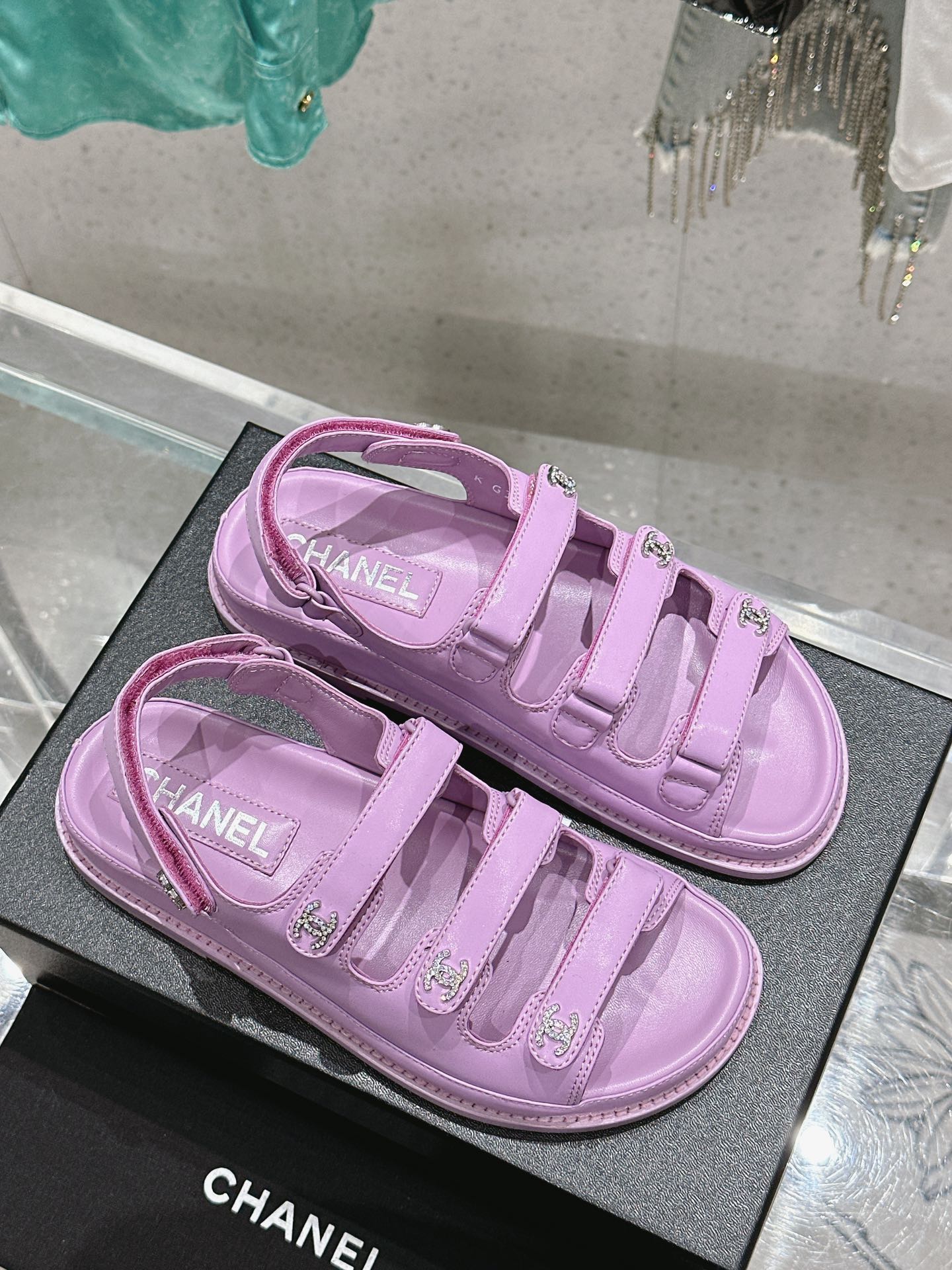 Chanel Shoes163