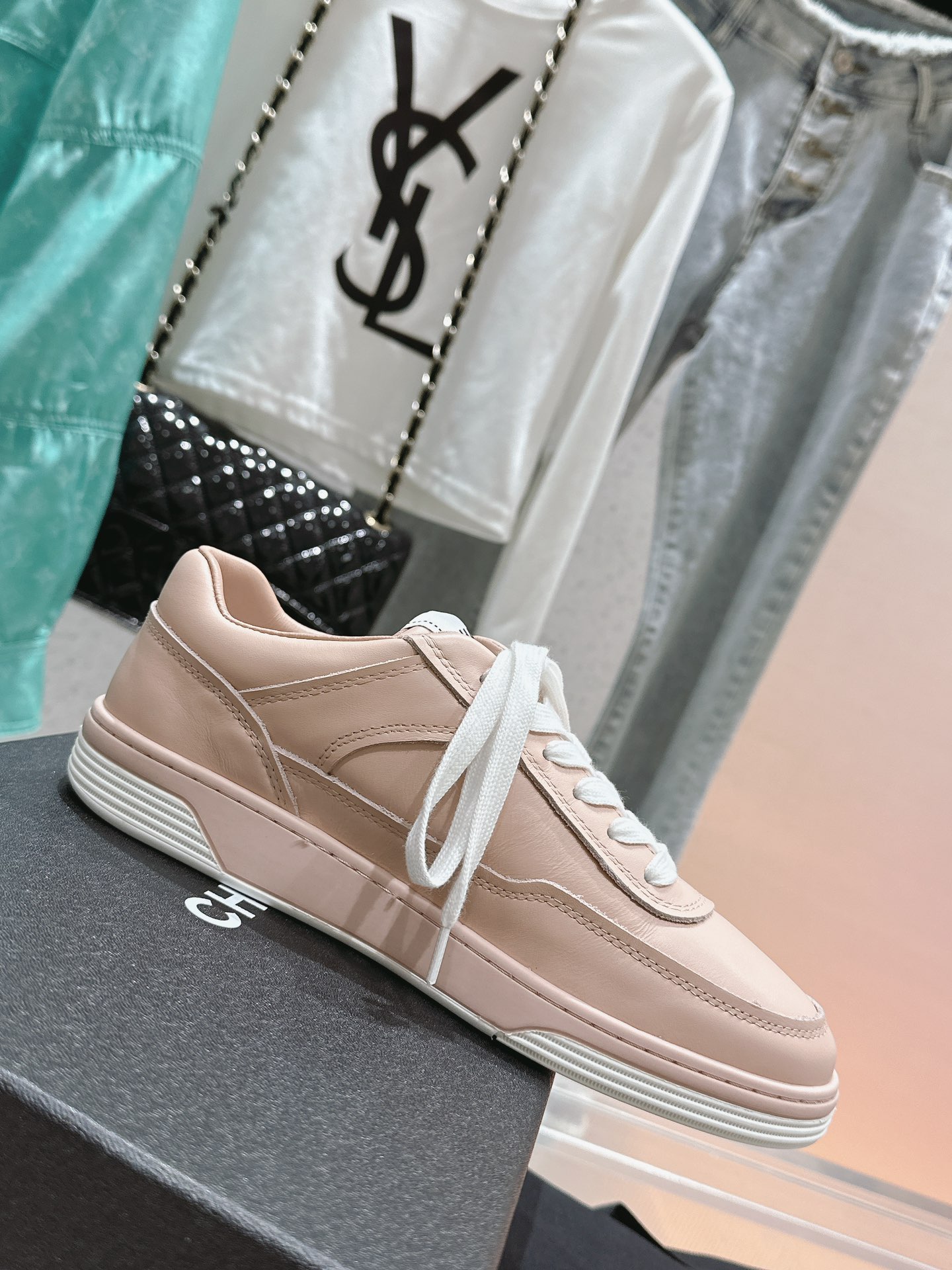 Chanel Shoes344