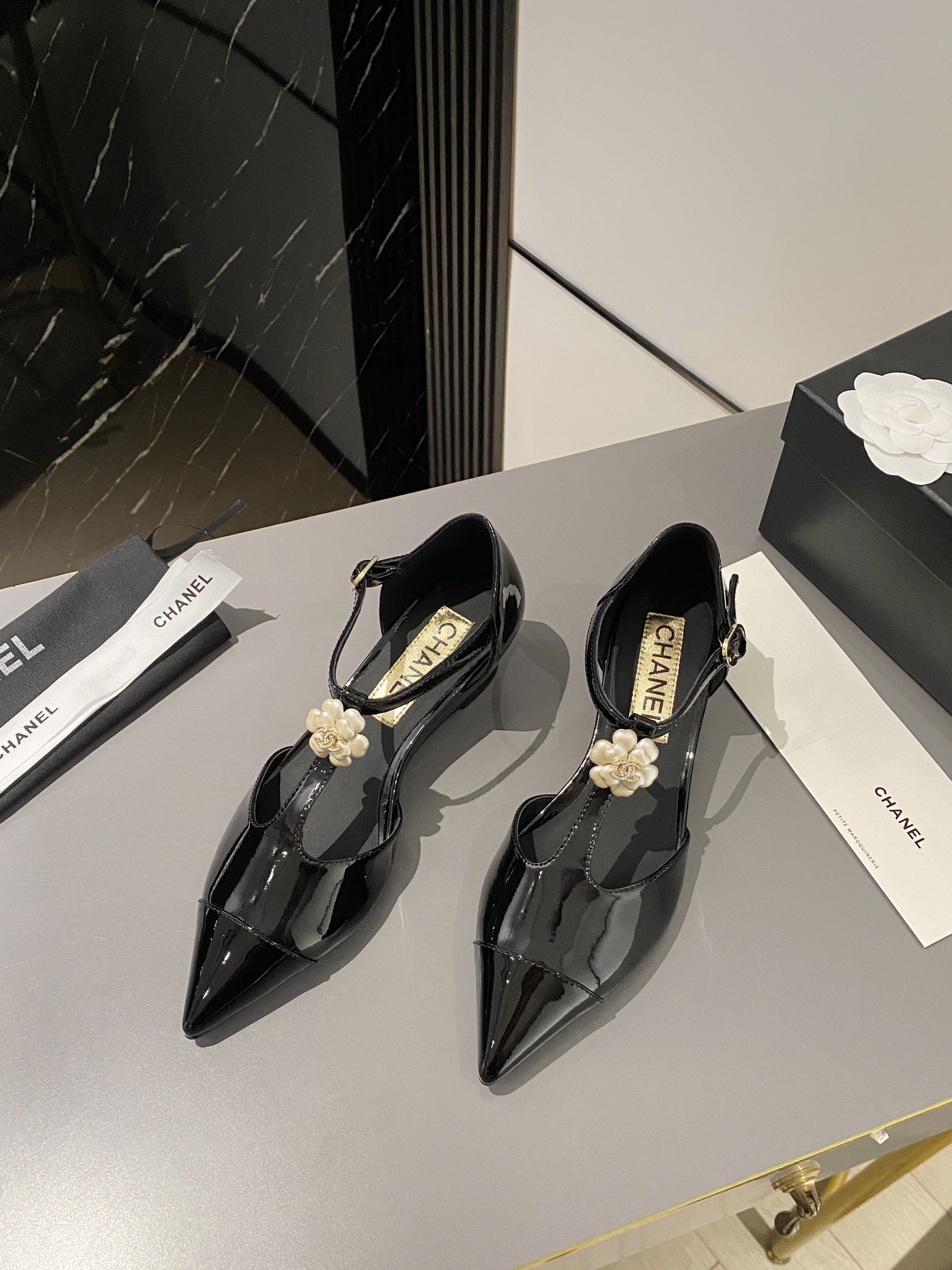 Chanel Shoes427