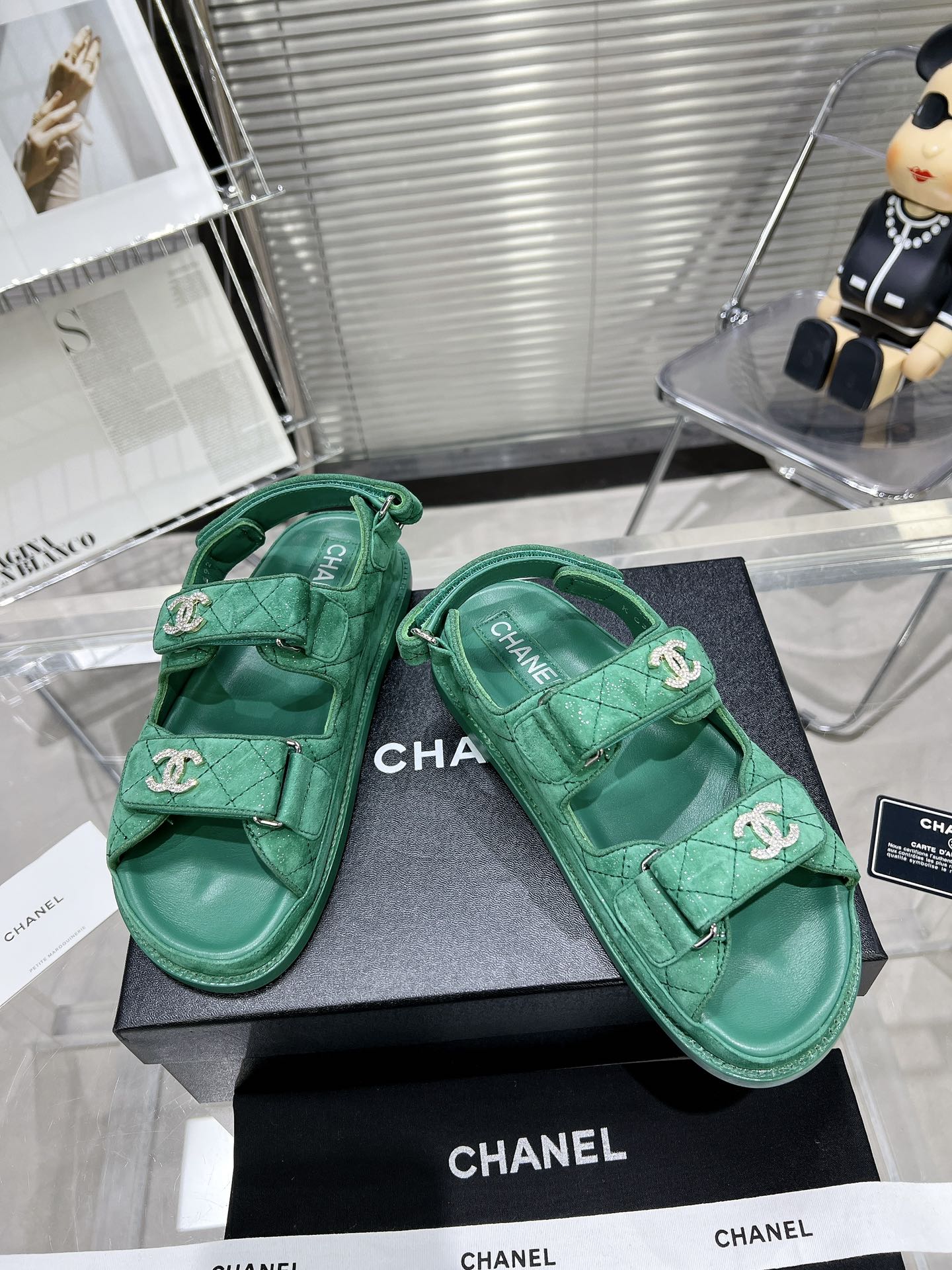 Chanel Shoes147