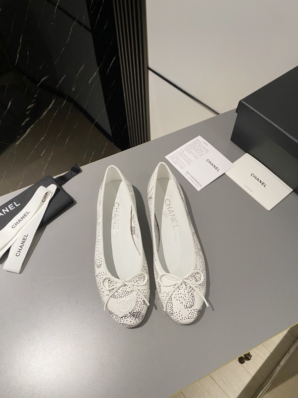 Chanel Shoes252