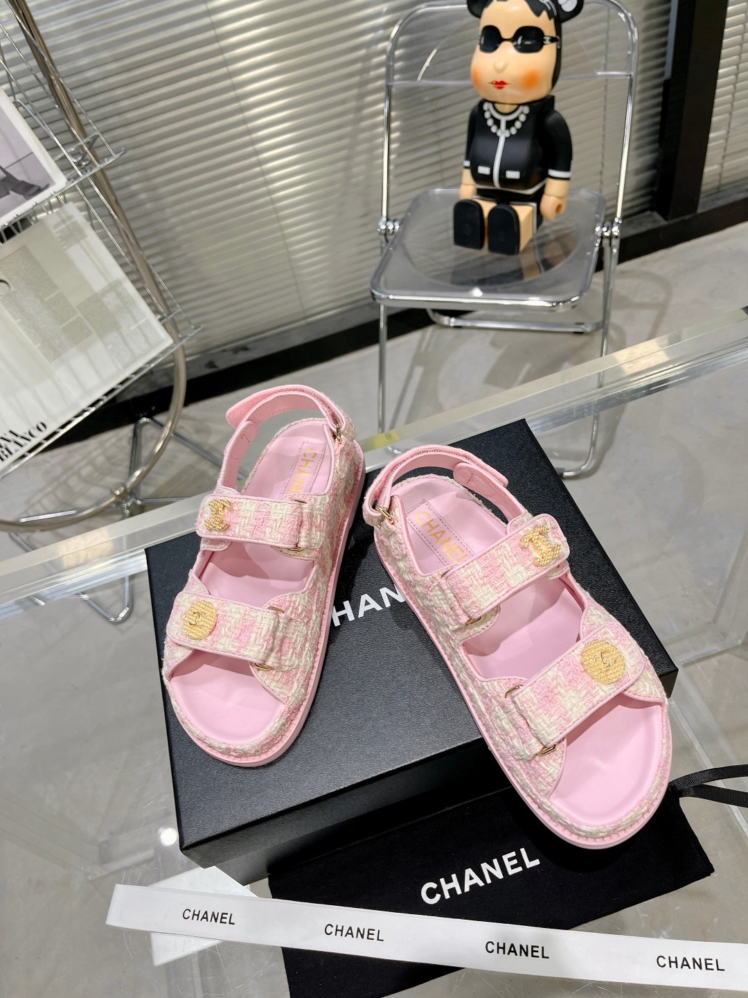 Chanel Shoes122
