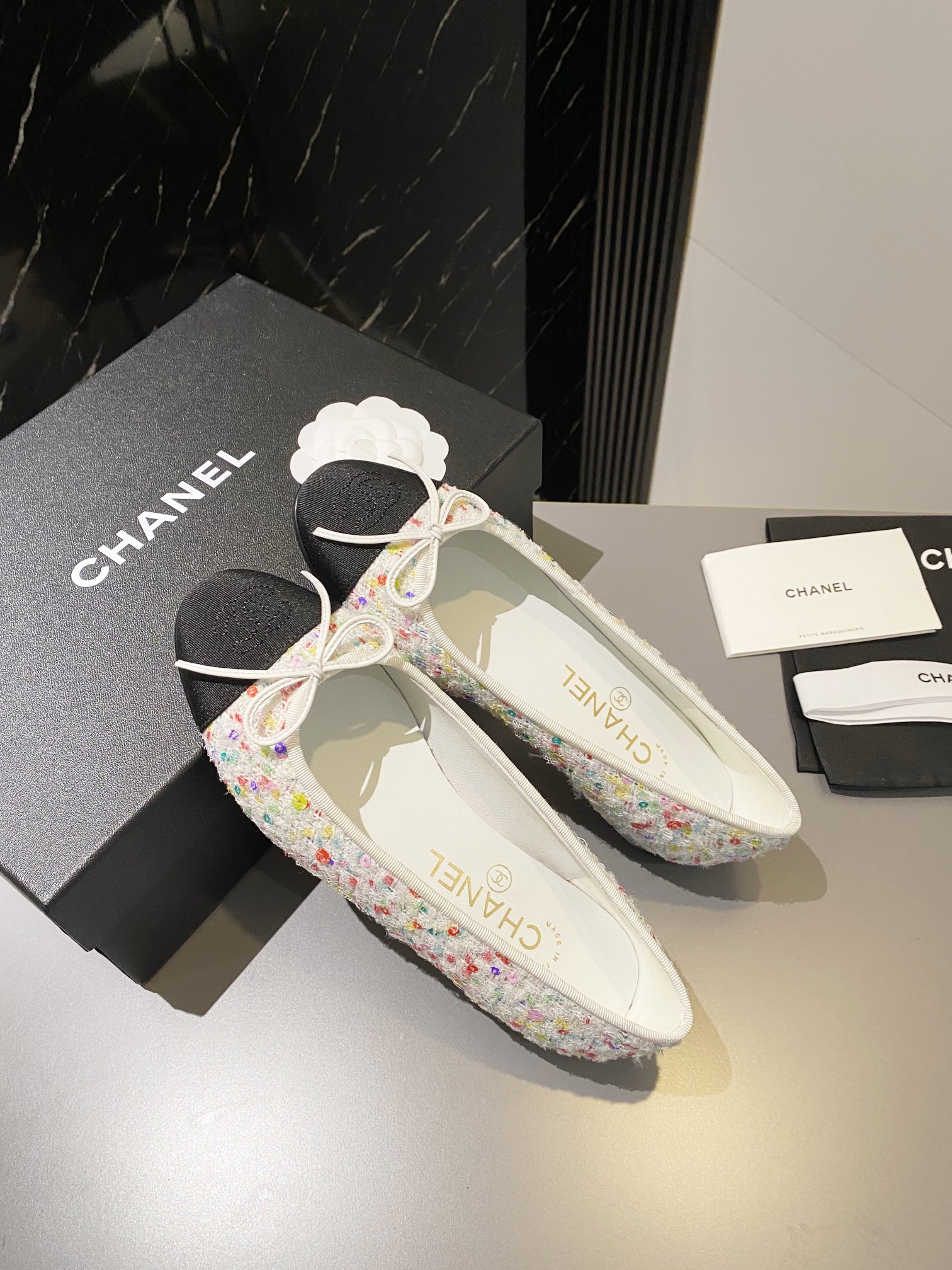 Chanel Shoes290
