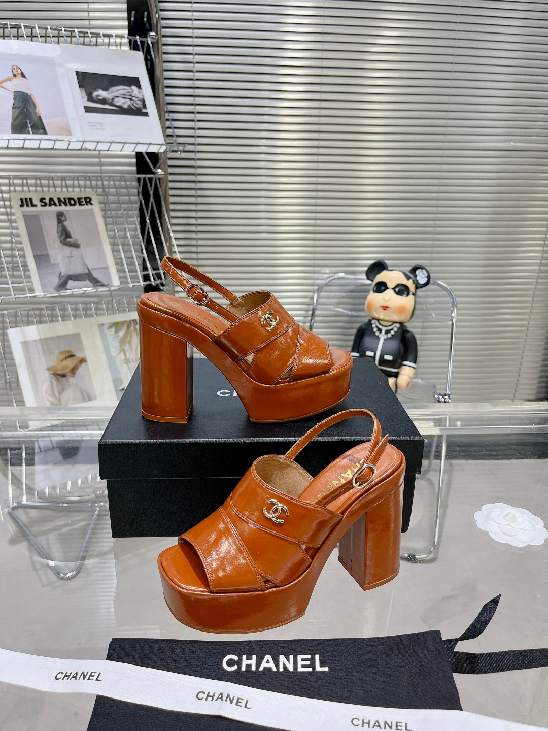 Chanel Shoes512