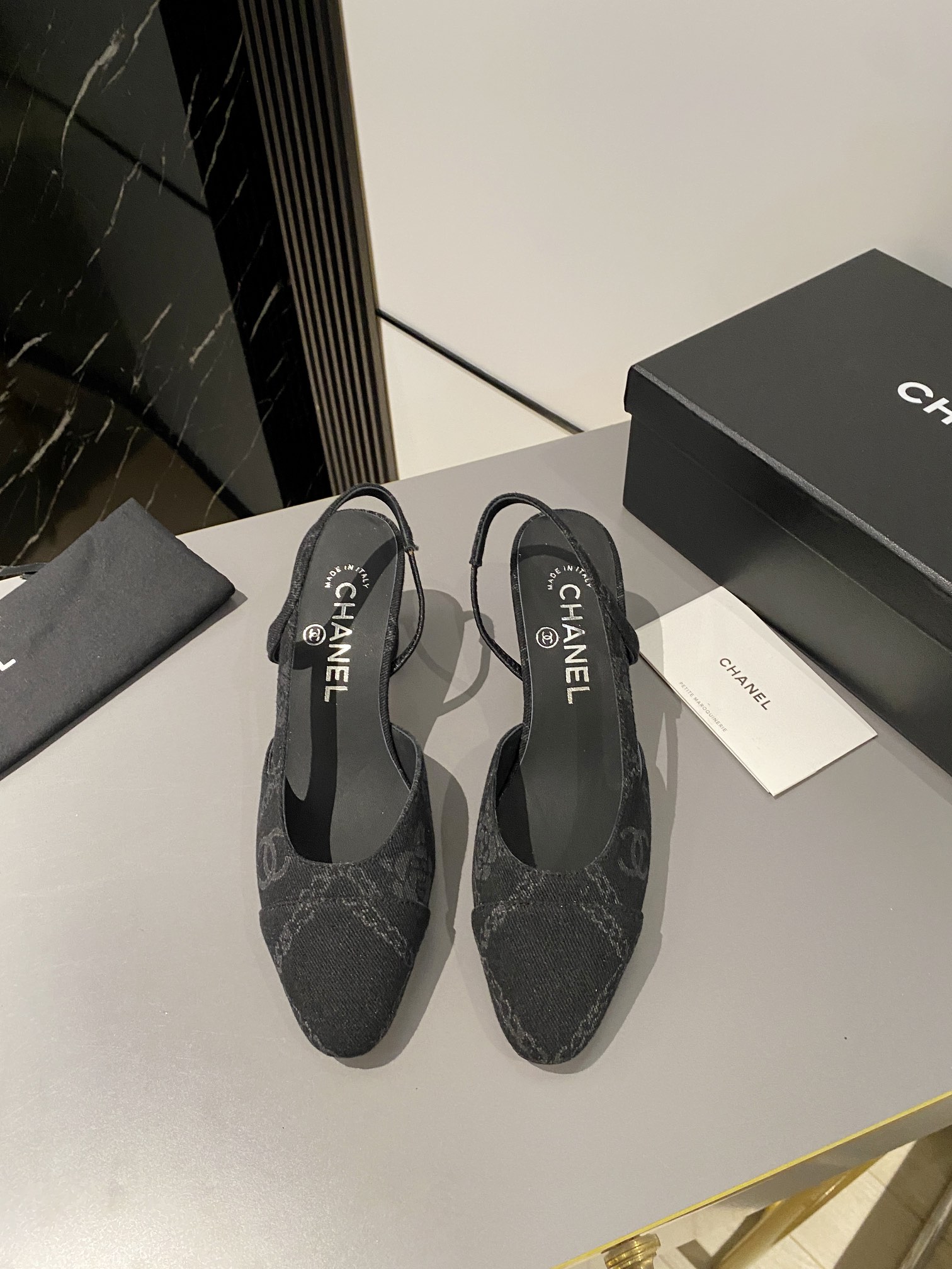Chanel Shoes395