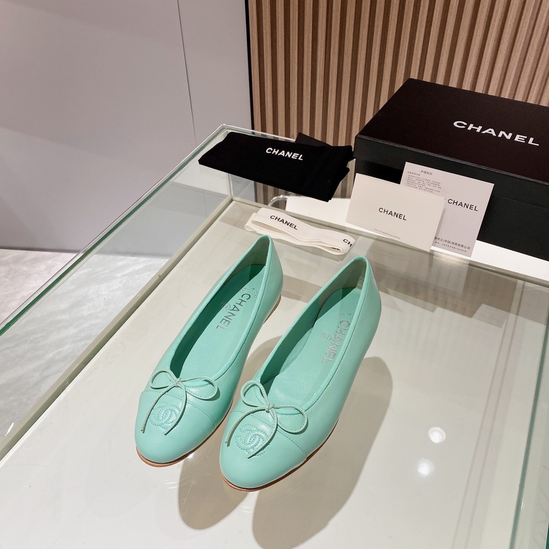 Chanel Shoes436
