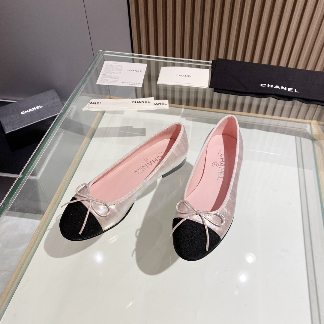 Chanel Shoes441
