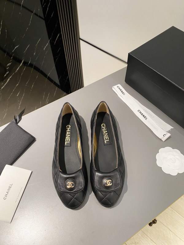 Chanel Shoes450