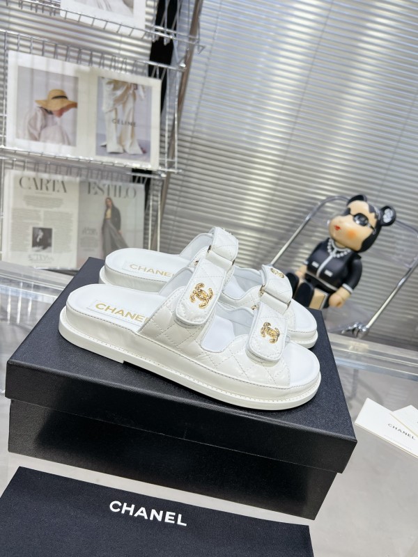Chanel Shoes25