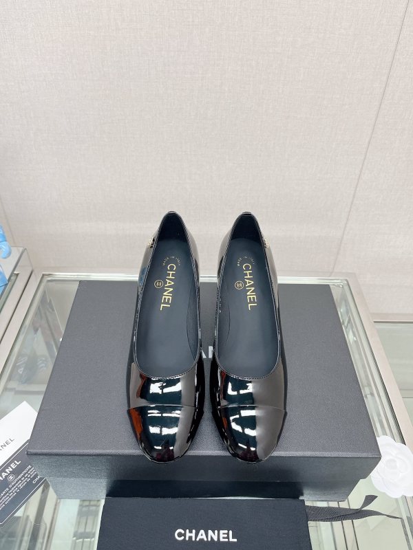 Chanel Shoes565
