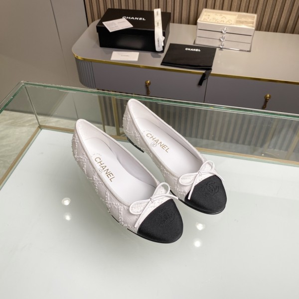 Chanel Shoes445