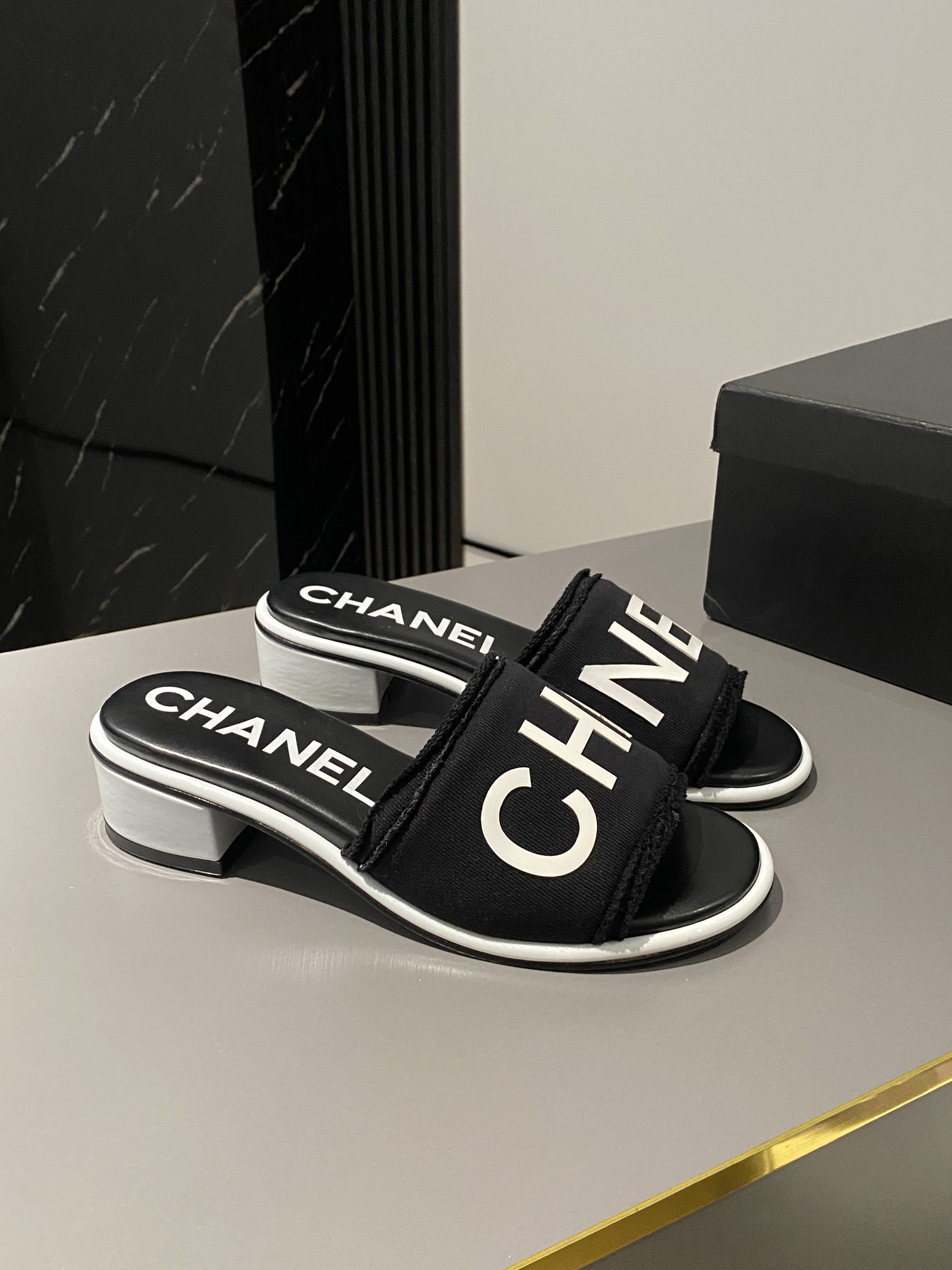 Chanel Shoes313
