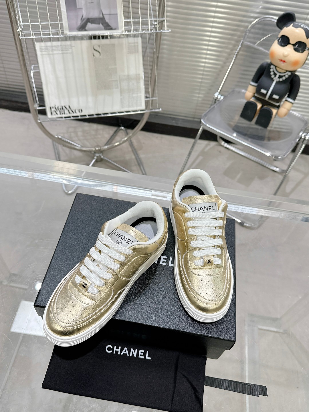 Chanel Shoes380
