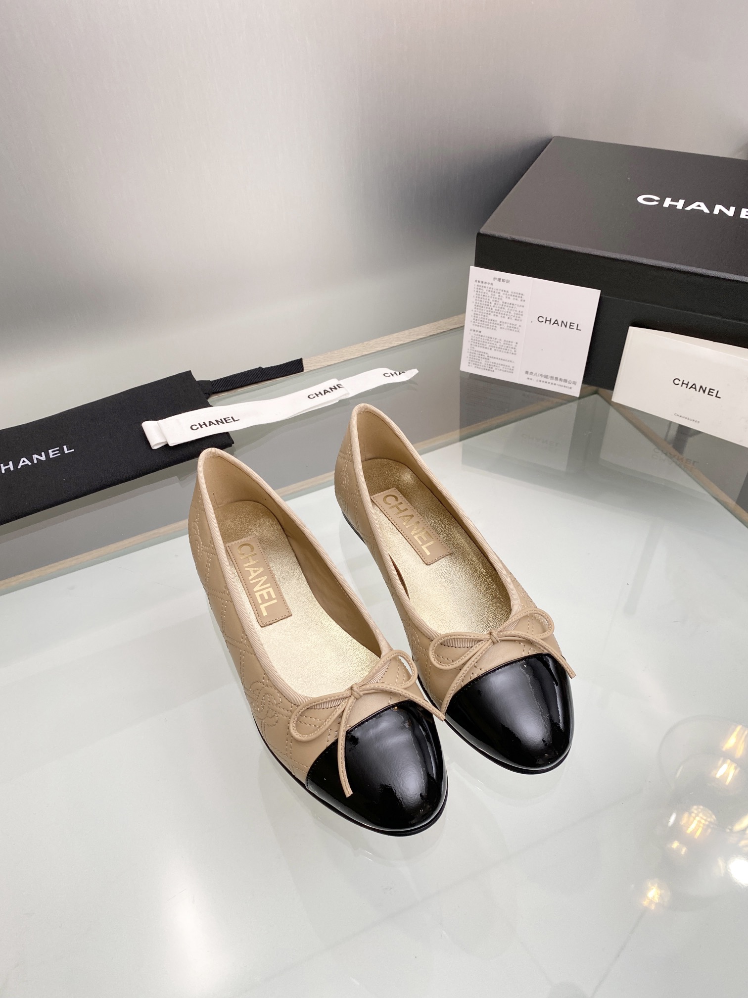 Chanel Shoes298