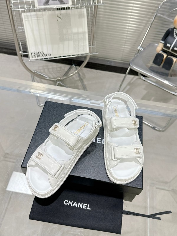 Chanel Shoes70