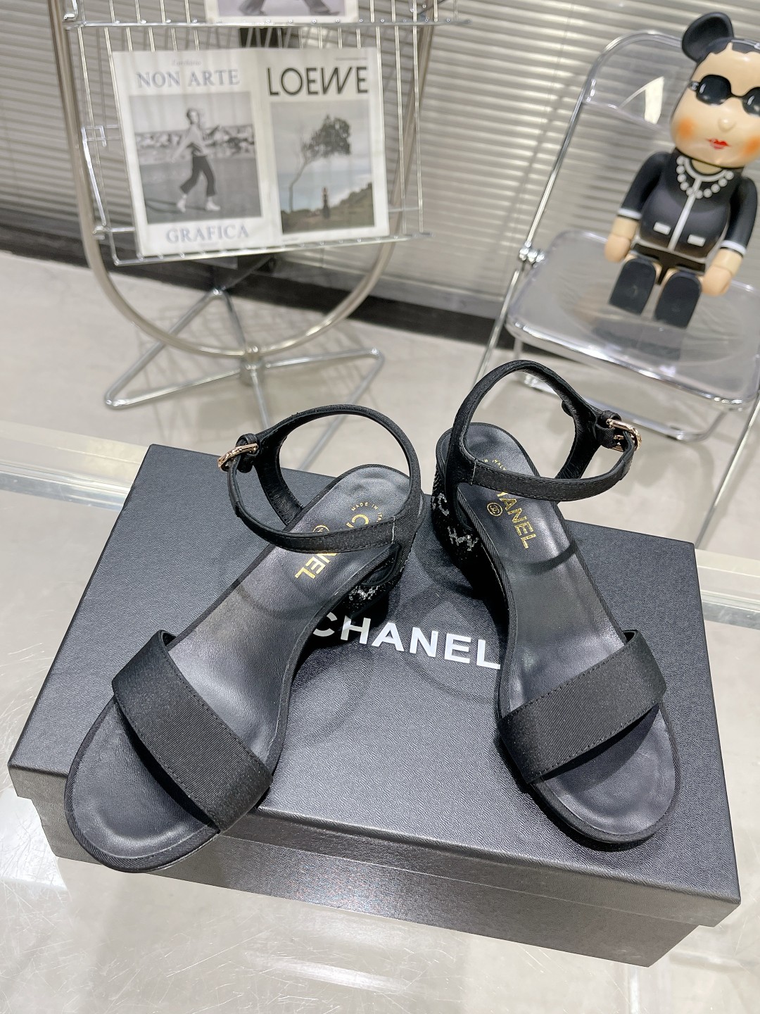 Chanel Shoes375