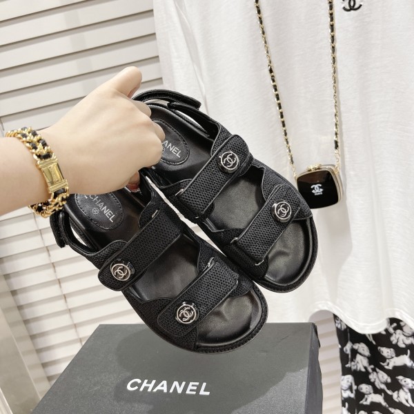 Chanel Shoes116