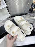 Chanel Shoes154