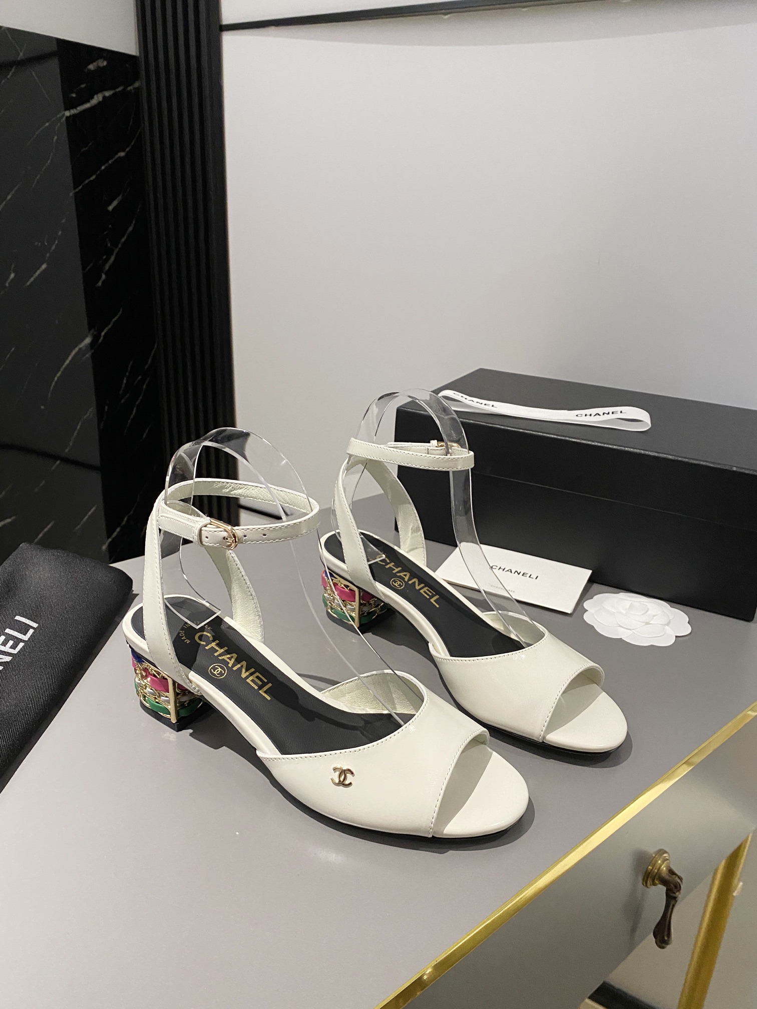 Chanel Shoes327